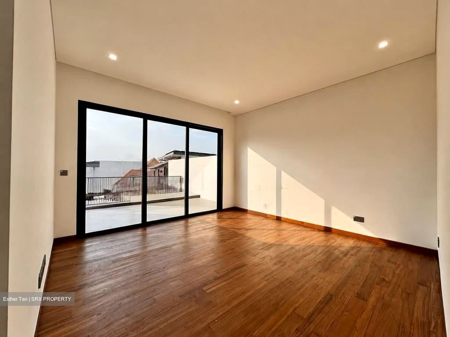 Lorong L Telok Kurau (D15), Semi-Detached #591931671